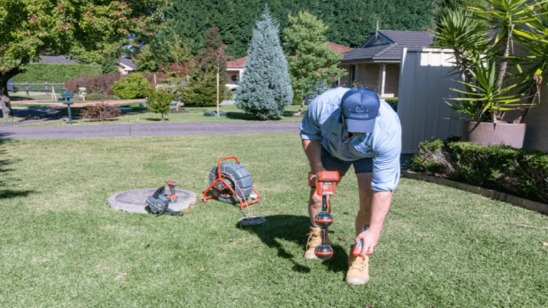 Common Plumbing Emergencies and How Professionals Resolve Them