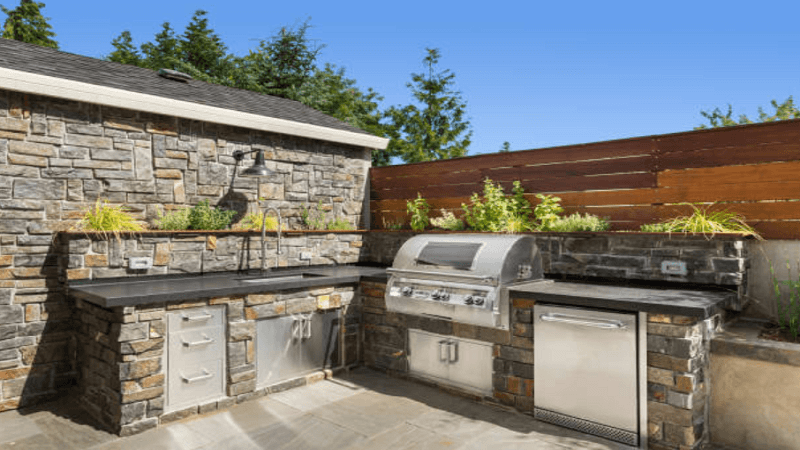 6 Common Backyard Design Mistakes That Make Outdoor Cooking Inconvenient