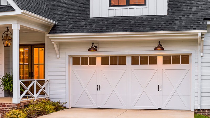 What Are the Standard Sizes of Garage Doors? A Complete Homeowner Guide