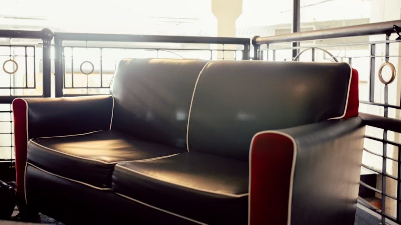 Managing massive holiday crowds and passenger traffic flow