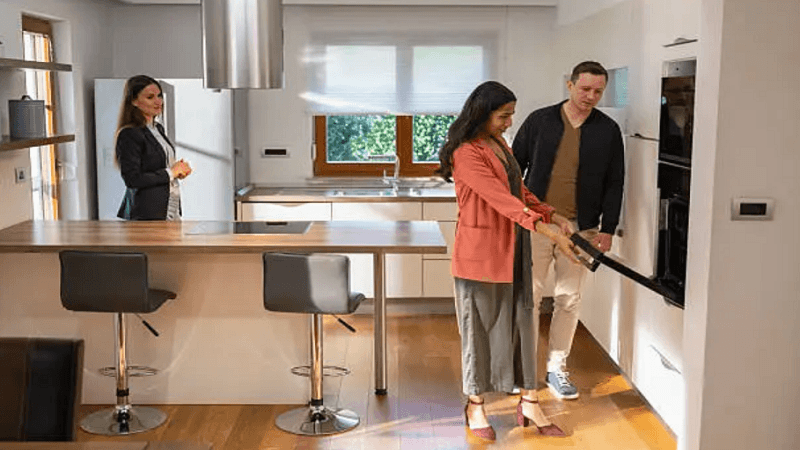 The Future of Interior Design: Integrating Automated Ergonomics into Home Offices and Kitchens